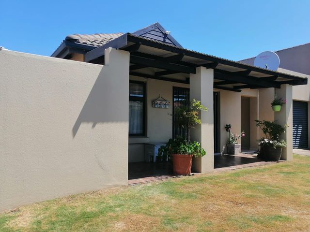3 Bedroom Property for Sale in Kidds Beach Eastern Cape